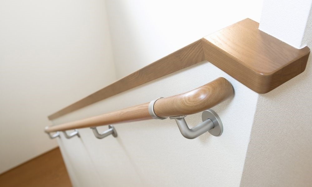 Image of a handrail on a staircase