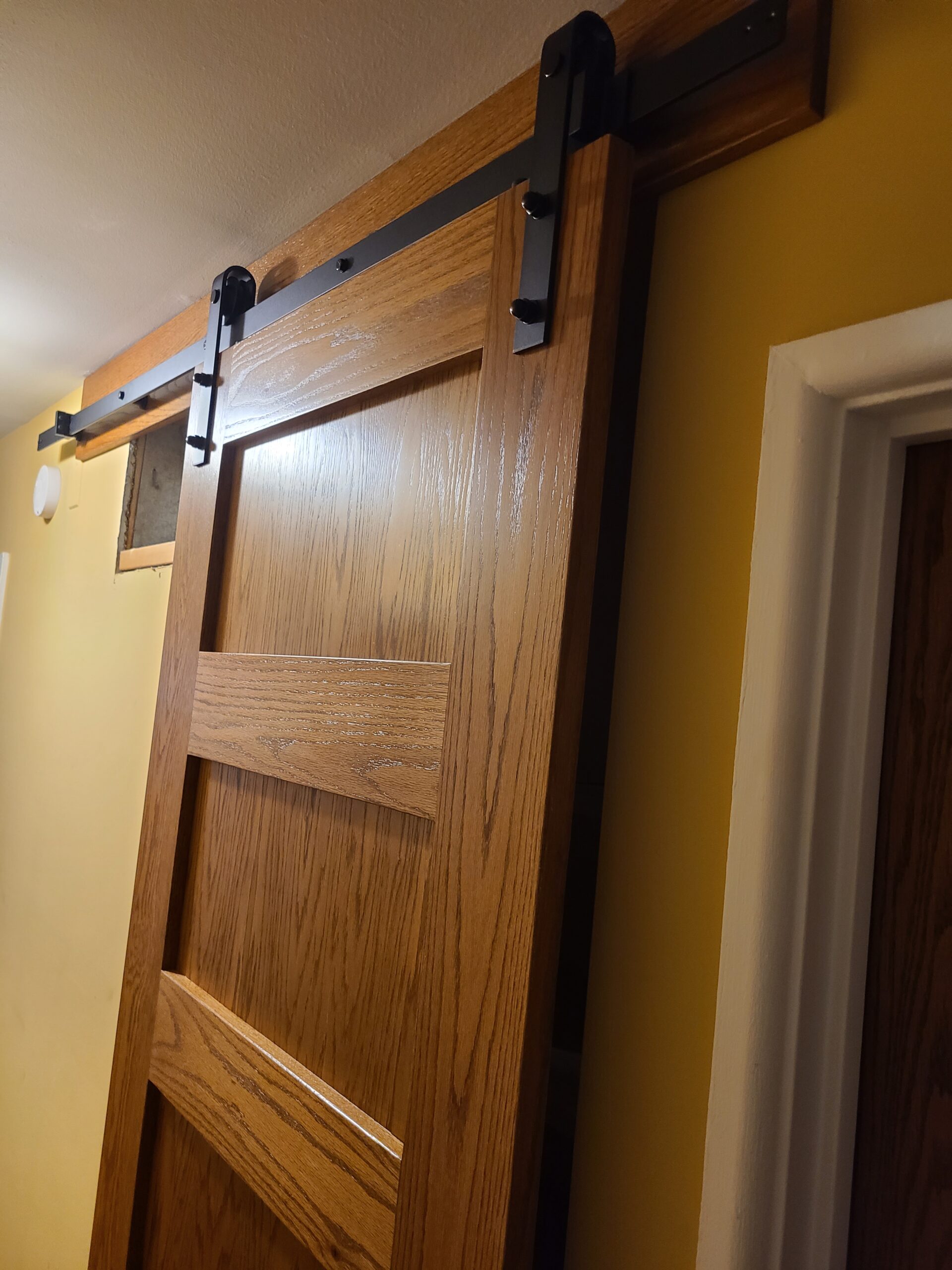DIY Guide to Crafting a Rustic Red Oak Barn Door with Barn Door