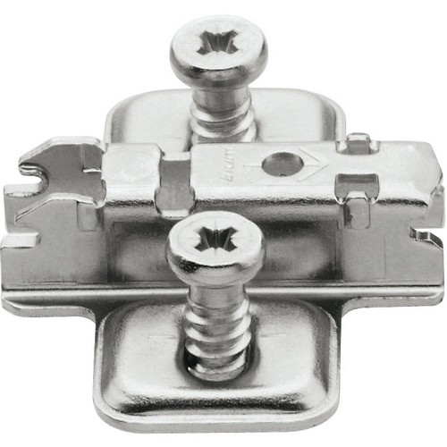 3mm CLIP Cruciform Mounting Plate with Elongated Hole Adjustment Pre-Mounted System Screws Blum 173L8130