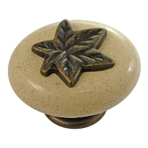 1-1/2" Windover Antique With Oatmeal Knob, Country Casual, Hickory Hardware P3031-WOAO