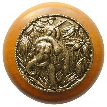 Notting Hill NHW-705M-AB, Jungle Patrol Wood Knob in Antique Brass /Maple Wood, All Creatures